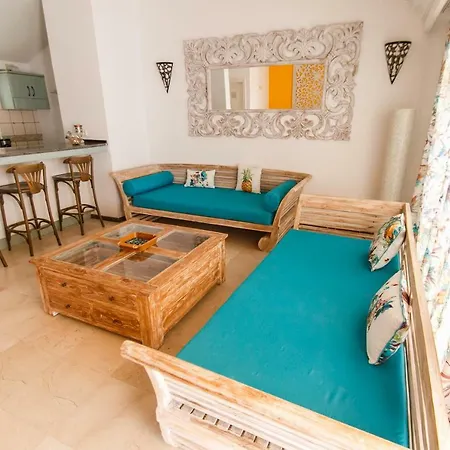 Lägenhet Modern House In Playa Paraiso